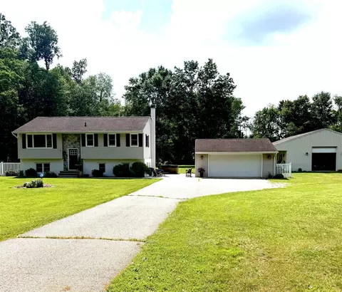 5478 S 31st, Kalamazoo, MI 49048