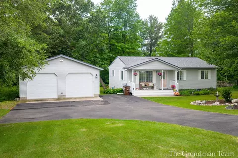 13178 Spruceridge, Gowen, MI 49326