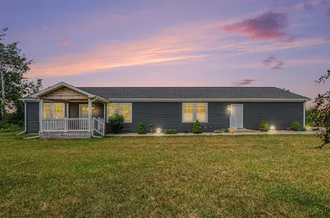 10455 4 Mile, East Leroy, MI 49051