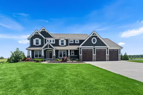 4738 Harkemas Crk, Holland, MI 49424