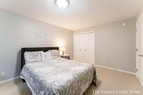 Bedroom - 145 Stonegate, Spring Lake, MI 49456 photo 5 of 5