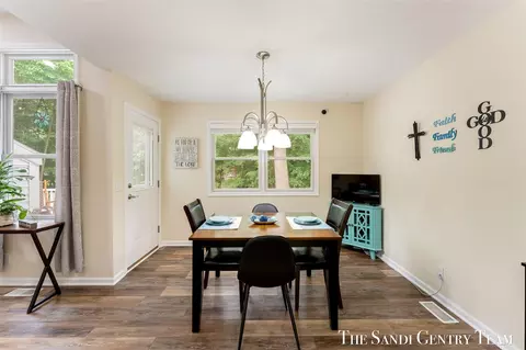 Dining - 145 Stonegate, Spring Lake, MI 49456 photo 1 of 3