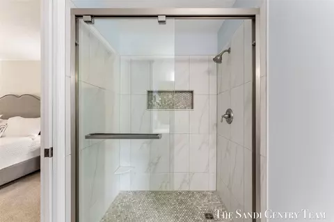 Bath - 145 Stonegate, Spring Lake, MI 49456 photo 1 of 5