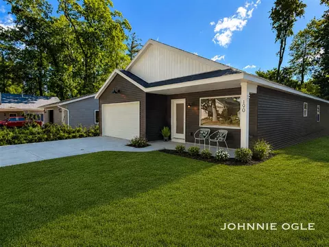 190 Evans, Wayland, MI 49348