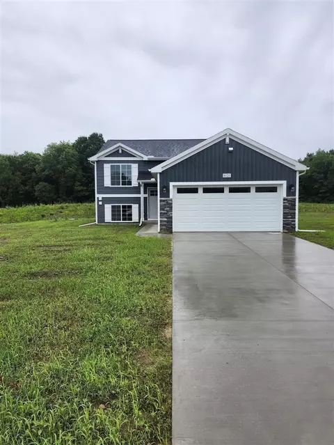 18320 Loganwood, Battle Creek, MI 49014