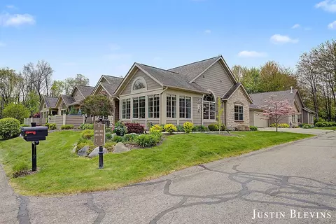 1005 Bridge Walk, Ada, MI 49301