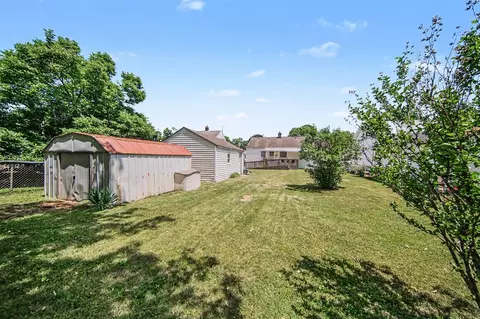 Exterior - 718 N Elm, Jackson, MI 49202 photo 3 of 3