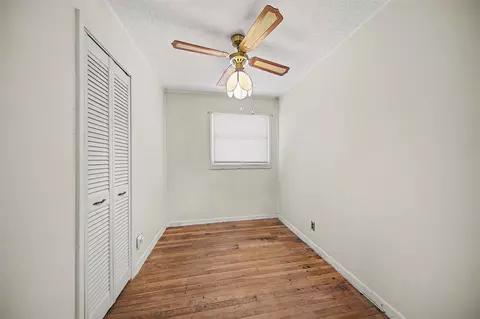 Bedroom - 718 N Elm, Jackson, MI 49202 photo 5 of 5