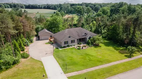 2124 Hilltop Vw, Dorr, MI 49323 photo 32