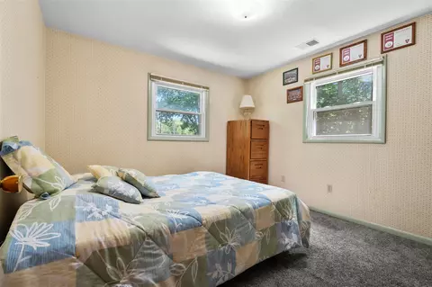 Bedroom - 7732 E S, Scotts, MI 49088 photo 1 of 7
