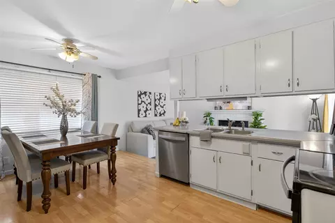 Kitchen - 3324 Blue, Jackson, MI 49203 photo 1 of 1