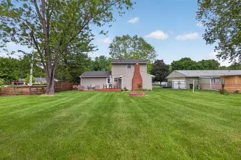Exterior - 3324 Blue, Jackson, MI 49203 photo 3 of 9