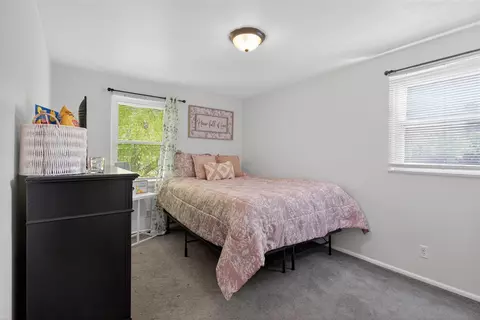 Bedroom - 3324 Blue, Jackson, MI 49203 photo 1 of 3