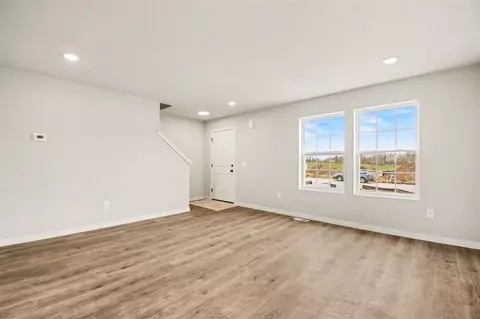 1096 Vertex, Kalamazoo, MI 49009