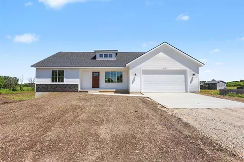 2607 122nd, Allegan, MI 49010