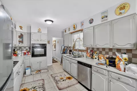 Other - 1023 Evanston, Jackson, MI 49202 photo 4 of 7