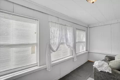 Exterior - 1023 Evanston, Jackson, MI 49202 photo 3 of 10