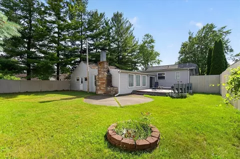 Exterior - 1023 Evanston, Jackson, MI 49202 photo 10 of 10