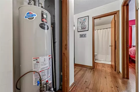 Entry Way - 3821 W Baseline, White Cloud, MI 49349 photo 3 of 4