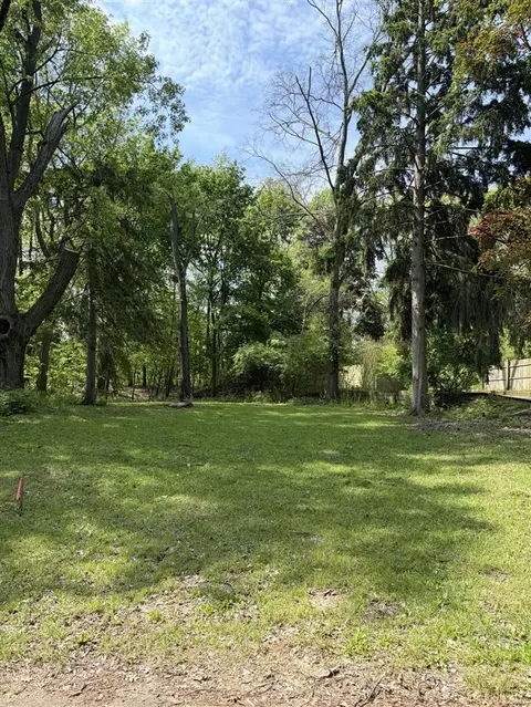 119 Imperial, Kalamazoo, MI 49001