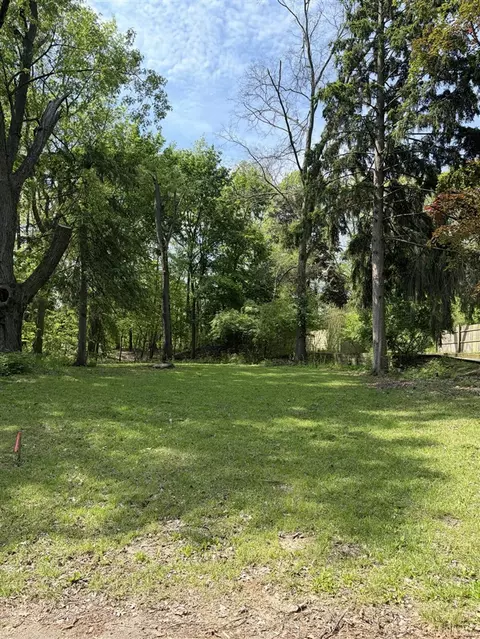 119 Imperial, Kalamazoo, MI 49001