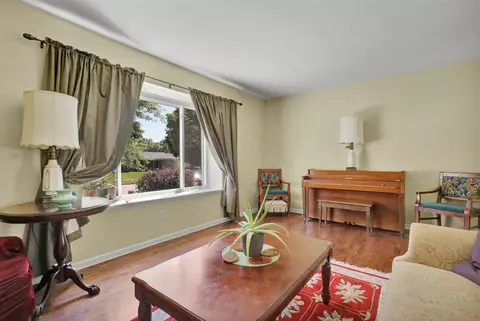 Living - 4142 Rivershell, Lansing, MI 48911 photo 1 of 4