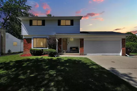 Exterior - 4142 Rivershell, Lansing, MI 48911 photo 2 of 5