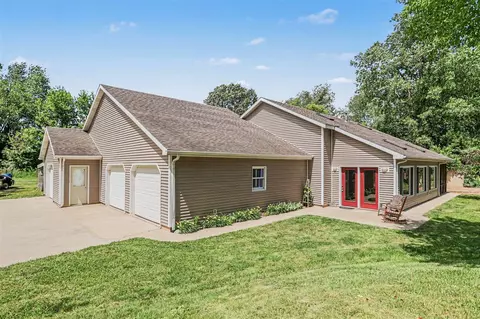 8563 G, Ceresco, MI 49033