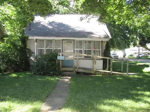 520 E North, Jackson, MI 49202