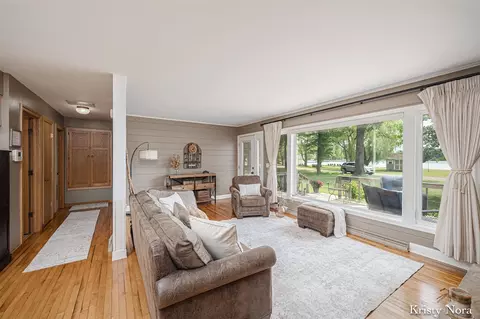 5937 E Pakes, Crystal, MI 48818 photo 9