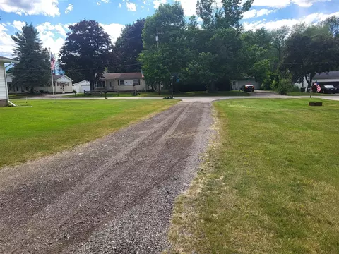 Ernest, Brooklyn, MI 49230 photo 5