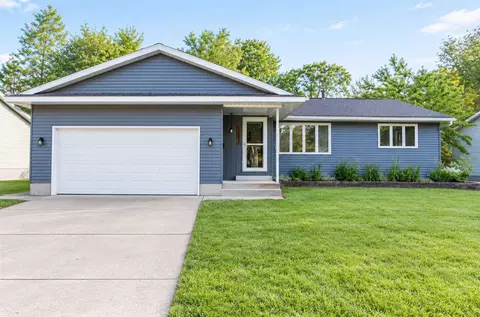 3243 Royal Oak, Muskegon, MI 49441