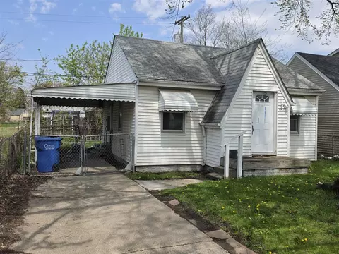 12475 Sarsfield, Warren, MI 48089