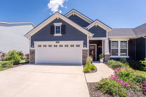 8262 Autumn Acres, Rockford, MI 49341