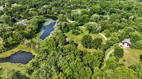 View/Area - 2717 Fishbeck, Howell, MI 48843 photo 11 of 12