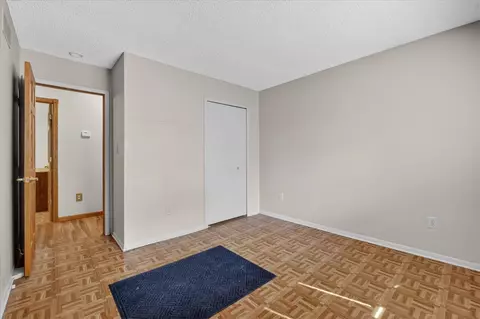 Bedroom - 2717 Fishbeck, Howell, MI 48843 photo 9 of 10