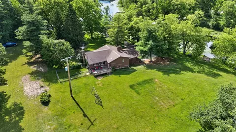 Exterior - 2717 Fishbeck, Howell, MI 48843 photo 17 of 17