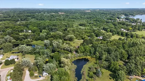 View/Area - 2717 Fishbeck, Howell, MI 48843 photo 7 of 12