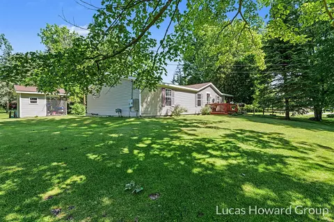 Exterior - 8746 S Shepherd, Shepherd, MI 48883 photo 9 of 10
