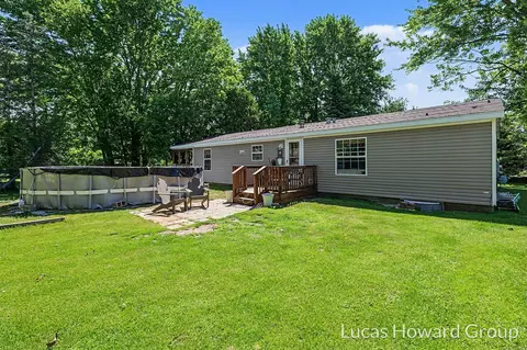 Exterior - 8746 S Shepherd, Shepherd, MI 48883 photo 4 of 10