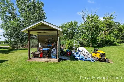 Exterior - 8746 S Shepherd, Shepherd, MI 48883 photo 6 of 10