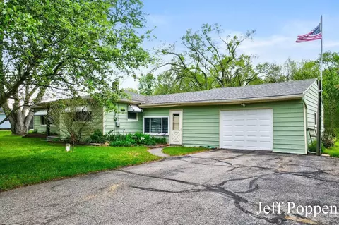 4379 20 Mile, Sand Lake, MI 49343