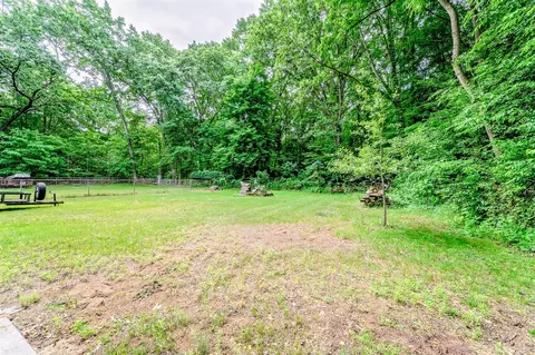 Exterior - 39001 Wade, Romulus, MI 48174 photo 11 of 12
