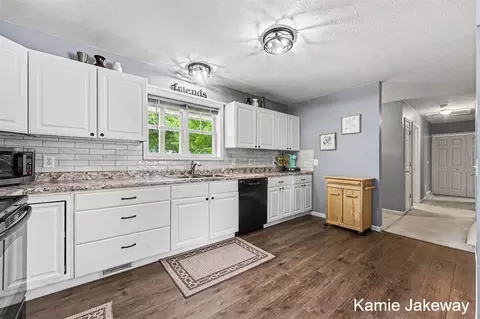 Kitchen - 836 Morgan, Belding, MI 48809 photo 1 of 2