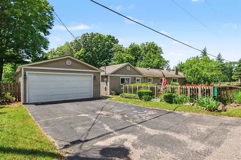 18988 32nd, Gobles, MI 49055