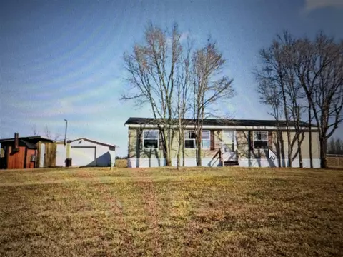 16328 110th, Evart, MI 49631