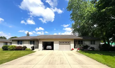 202-206 Farwell, Sturgis, MI 49091