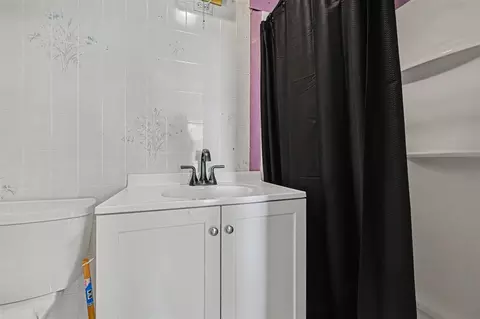 Bath - 16077 M-216, Three Rivers, MI 49093 photo 2 of 2