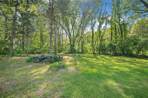 Exterior - 2225 Maple, Saint Joseph, MI 49085 photo 13 of 15