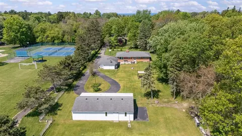 View/Area - 2225 Maple, Saint Joseph, MI 49085 photo 1 of 6
